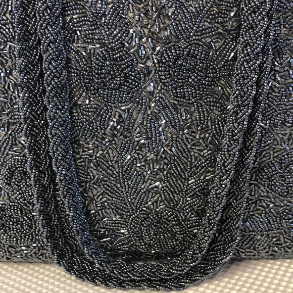 Silver Beaded Bag Braided Double Handle 3-D Floral Pattern Satin Lined 12”x8”x3” - Picture 16 of 17